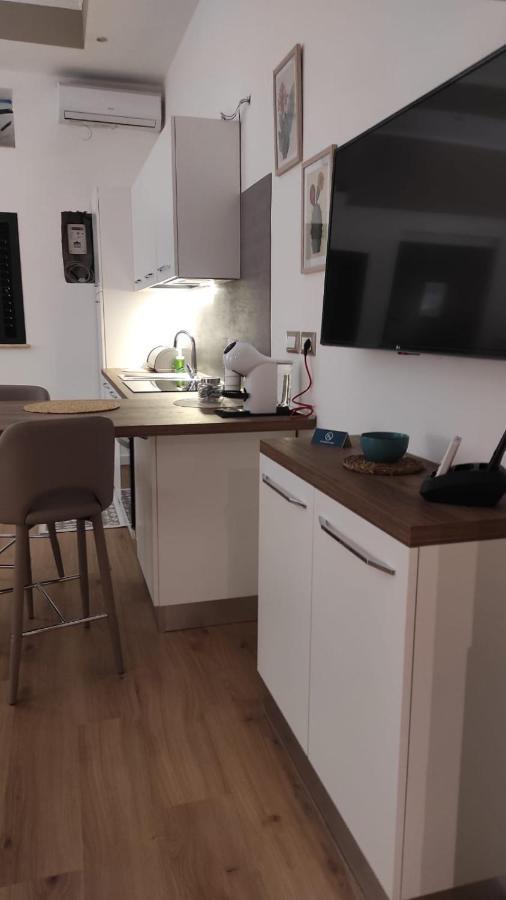 Marina Apartments Катандзаро Экстерьер фото